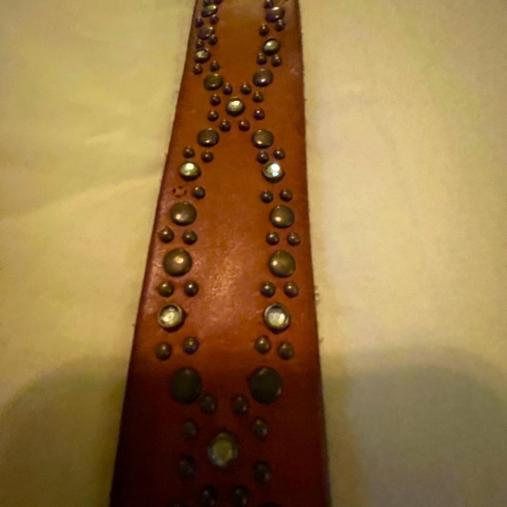 3 belts,